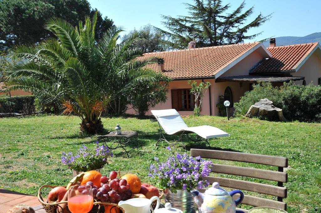 ホテル Casa Le Agavi ポルトフェッラーイオ エクステリア 写真